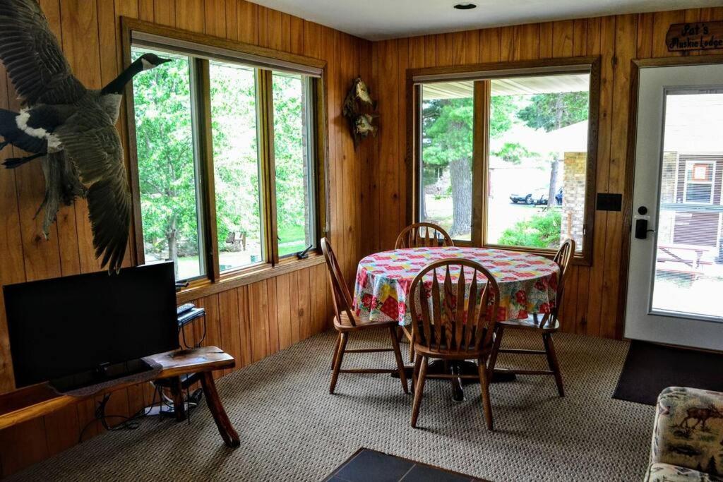 מינוקואה Nitschke'S Resort Cabin #15 מראה חיצוני תמונה